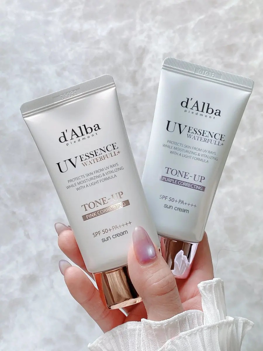 ダルバ ウォータフル トーンアップ サンクリーム(パープル)/ダルバ/日焼け止めクリームを使ったクチコミ（1枚目）