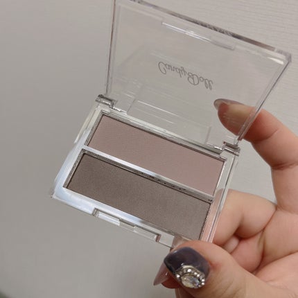 CandyDoll シェーディングパレットのクチコミ「コンパクトなシェーディング
お安くなってたのでゲット!
発色もちょうど良く、
ブルベ向けか.....」(2枚目)