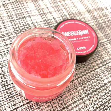 ニベア クリームケア リップバーム 無香料/ニベア/リップケアを使ったクチコミ(2枚目)