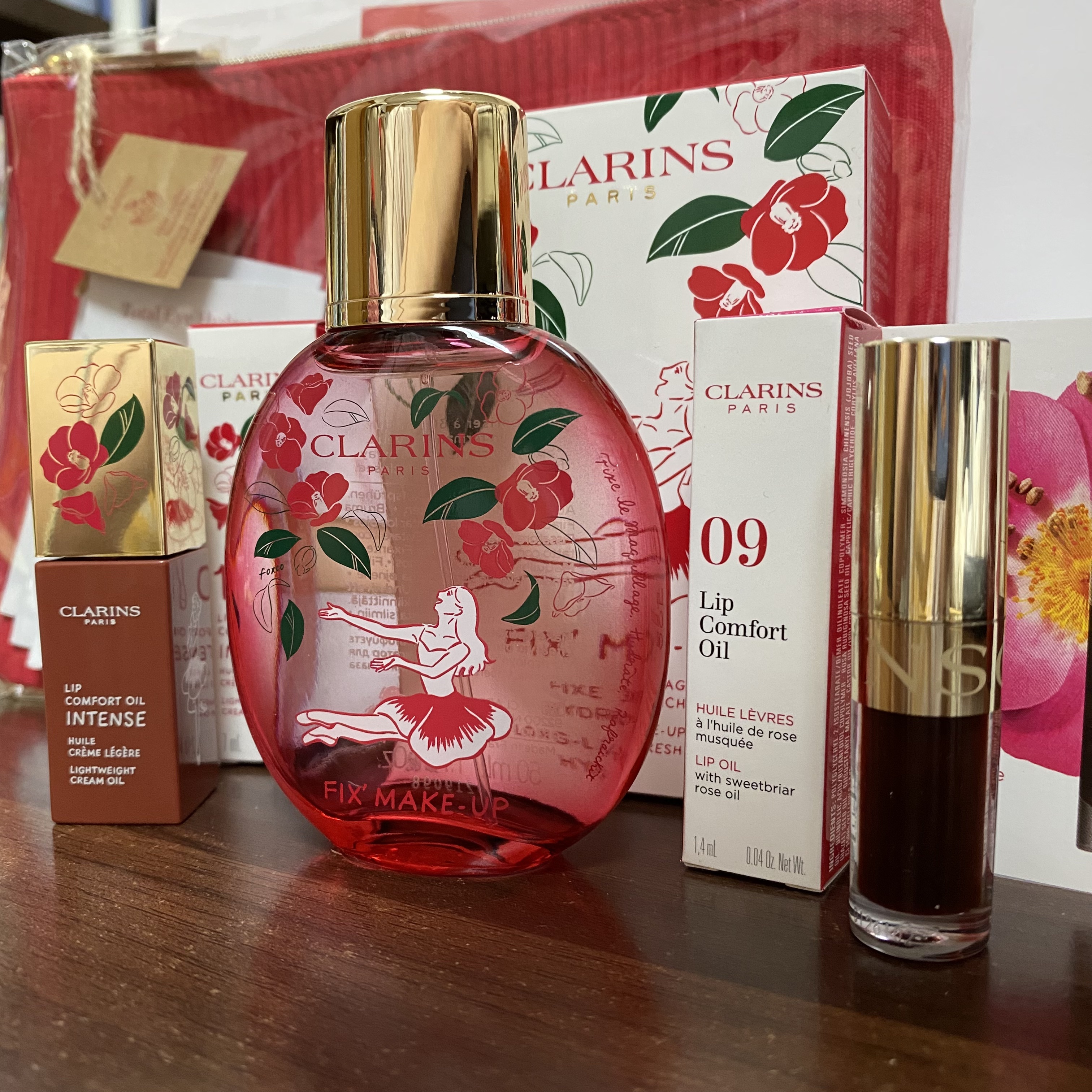 コンフォート リップオイル インテンス/CLARINS/リップグロスを使ったクチコミ（1枚目）