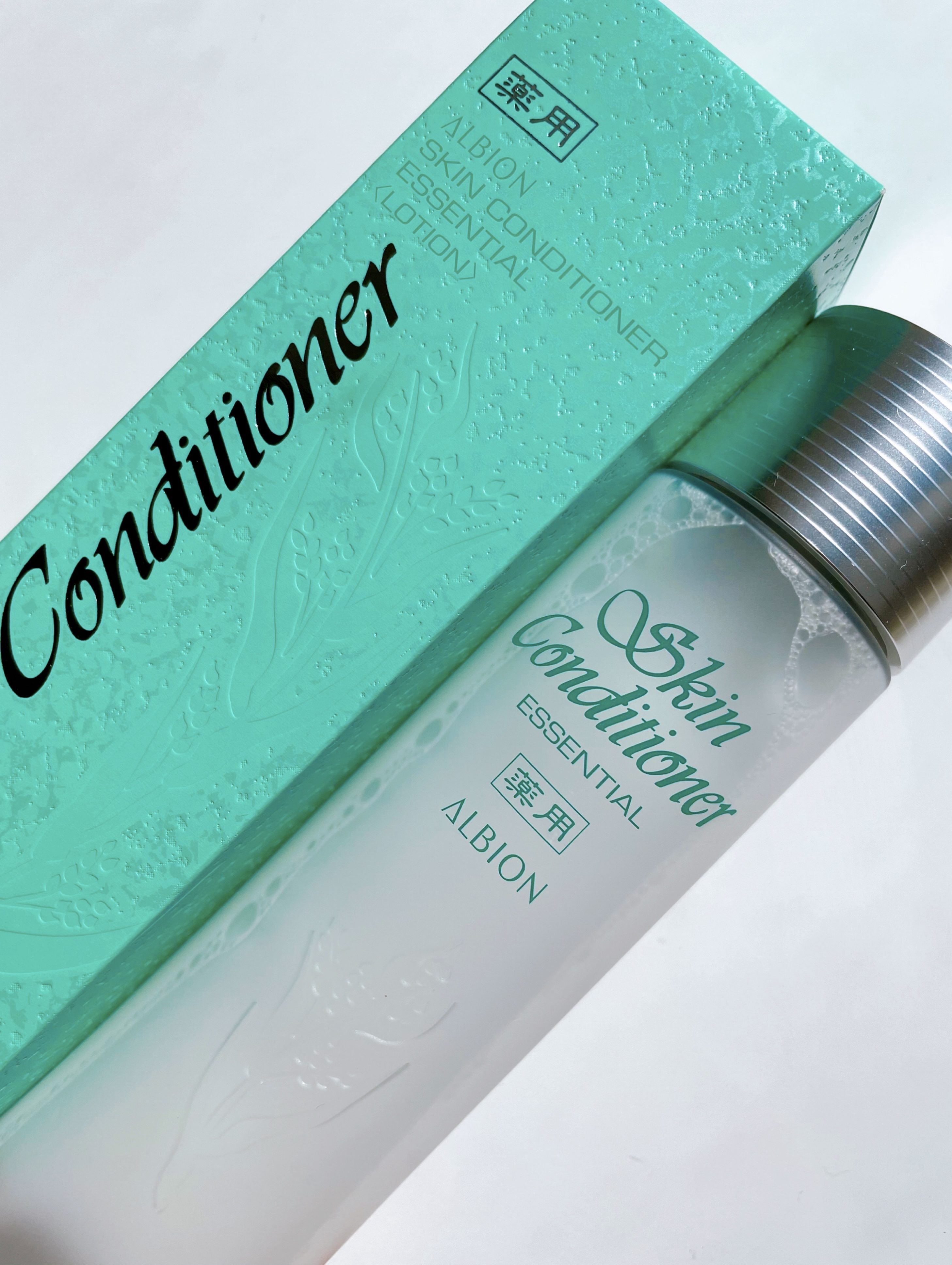  薬用スキンコンディショナーエッセンシャル N/ALBION/化粧水を使ったクチコミ（3枚目）