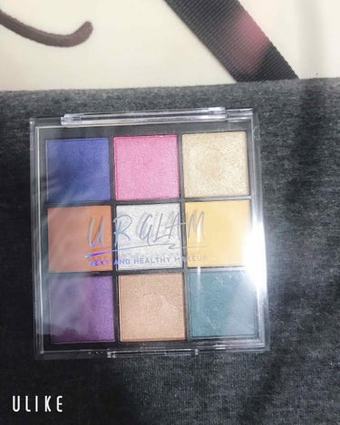 UR GLAM　BLOOMING EYE COLOR PALETTE/U R GLAM/パウダーアイシャドウを使ったクチコミ（1枚目）