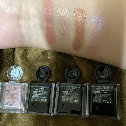 Rin on LIPS 「左から、ひとひら、銀の繭、光る角、冷凍ベリーです!!どれも本当..」(3枚目)