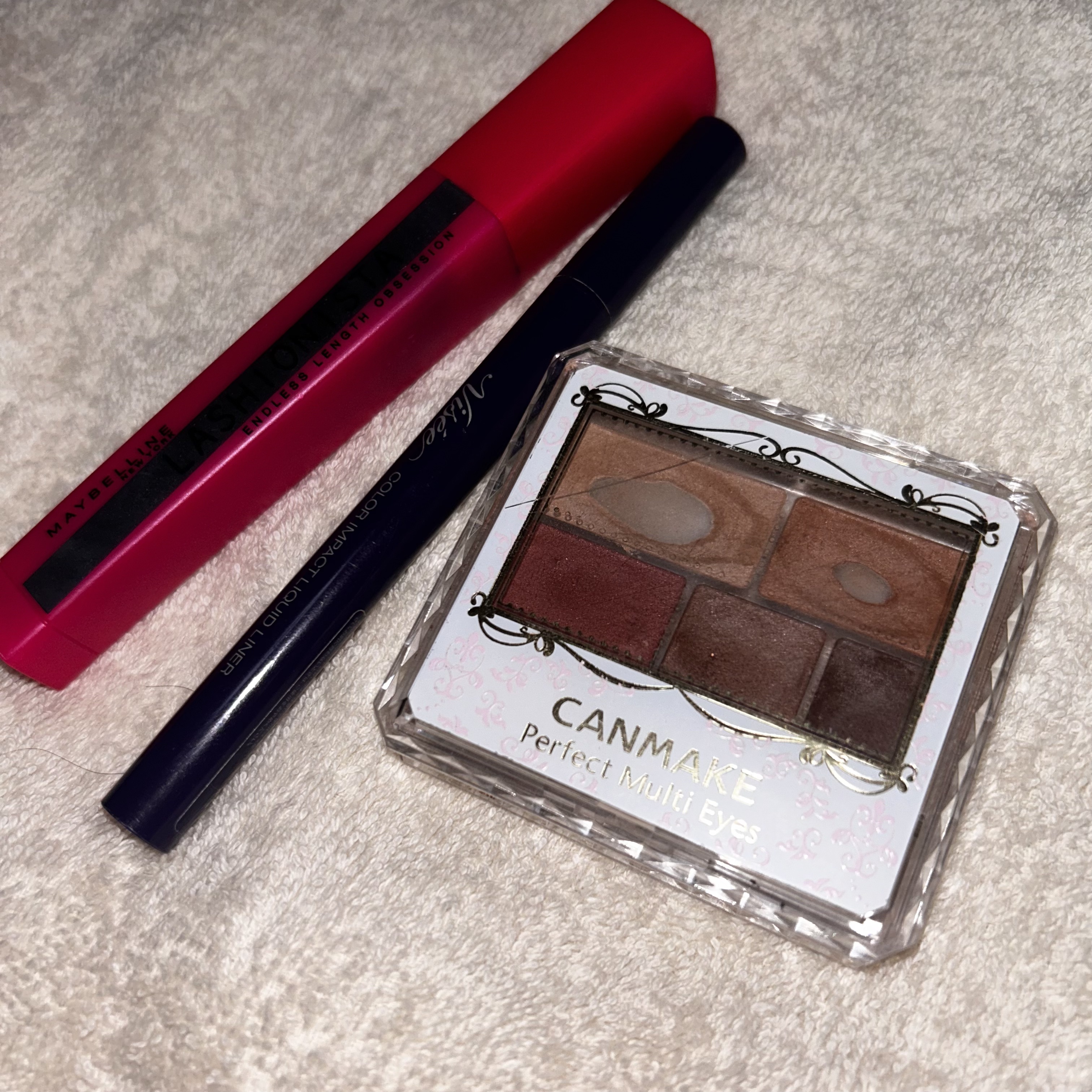 パーフェクトマルチアイズ/キャンメイク/アイシャドウパレットを使ったクチコミ（1枚目）