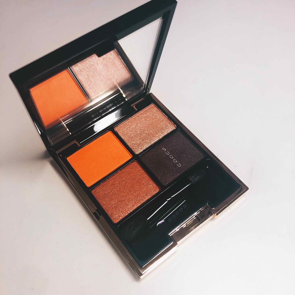 デザイニング カラー アイズ/SUQQU/アイシャドウパレットを使ったクチコミ(1枚目)