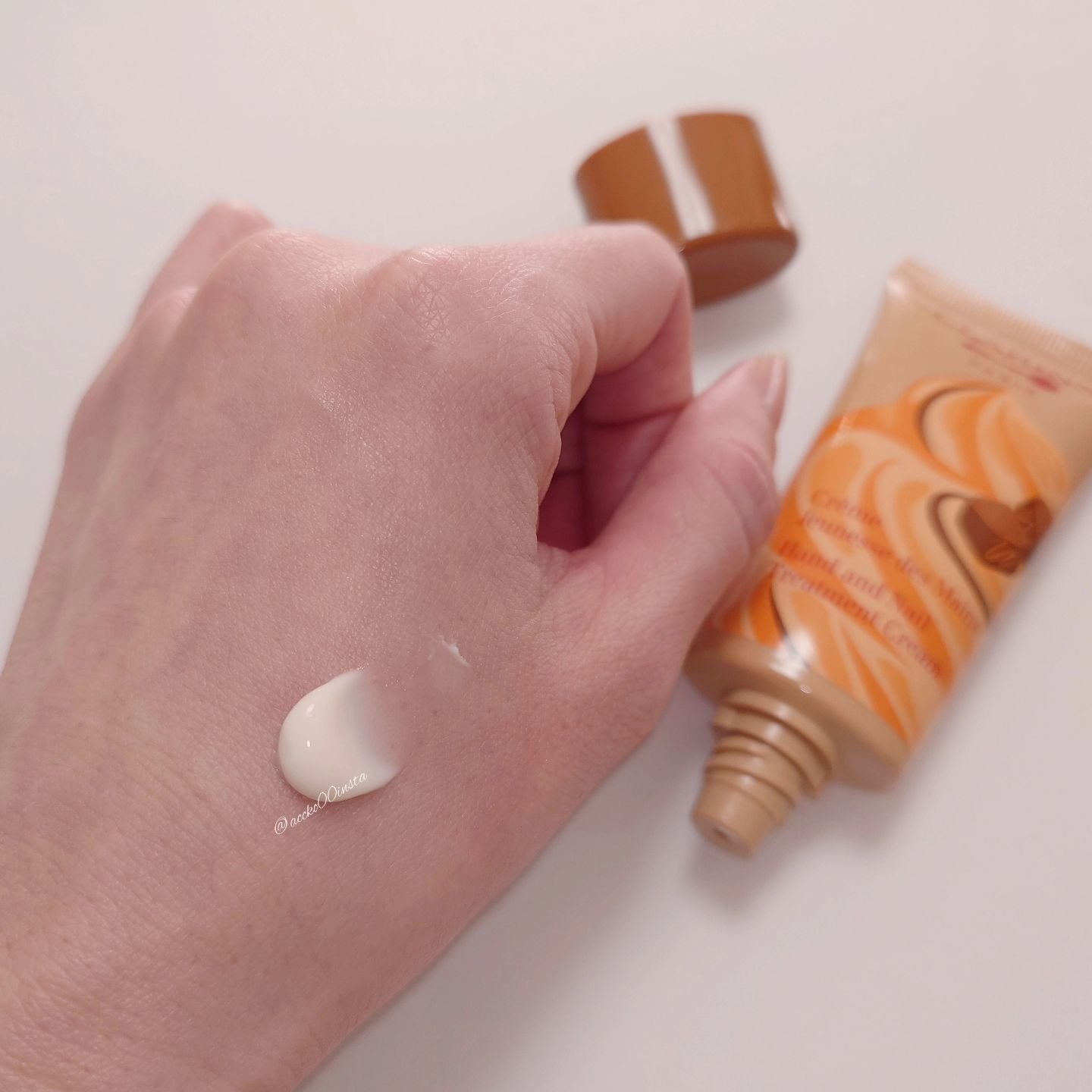 ジョリ ブラッシュ 02 チーキーピンク/CLARINS/パウダーチークを使ったクチコミ（3枚目）