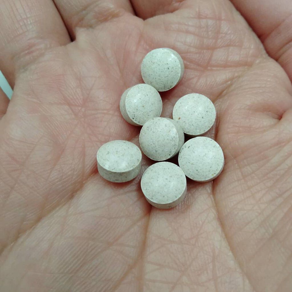 夜遅いごはんでも 眠ってる間に/新谷酵素/ボディサプリメントを使ったクチコミ（3枚目）