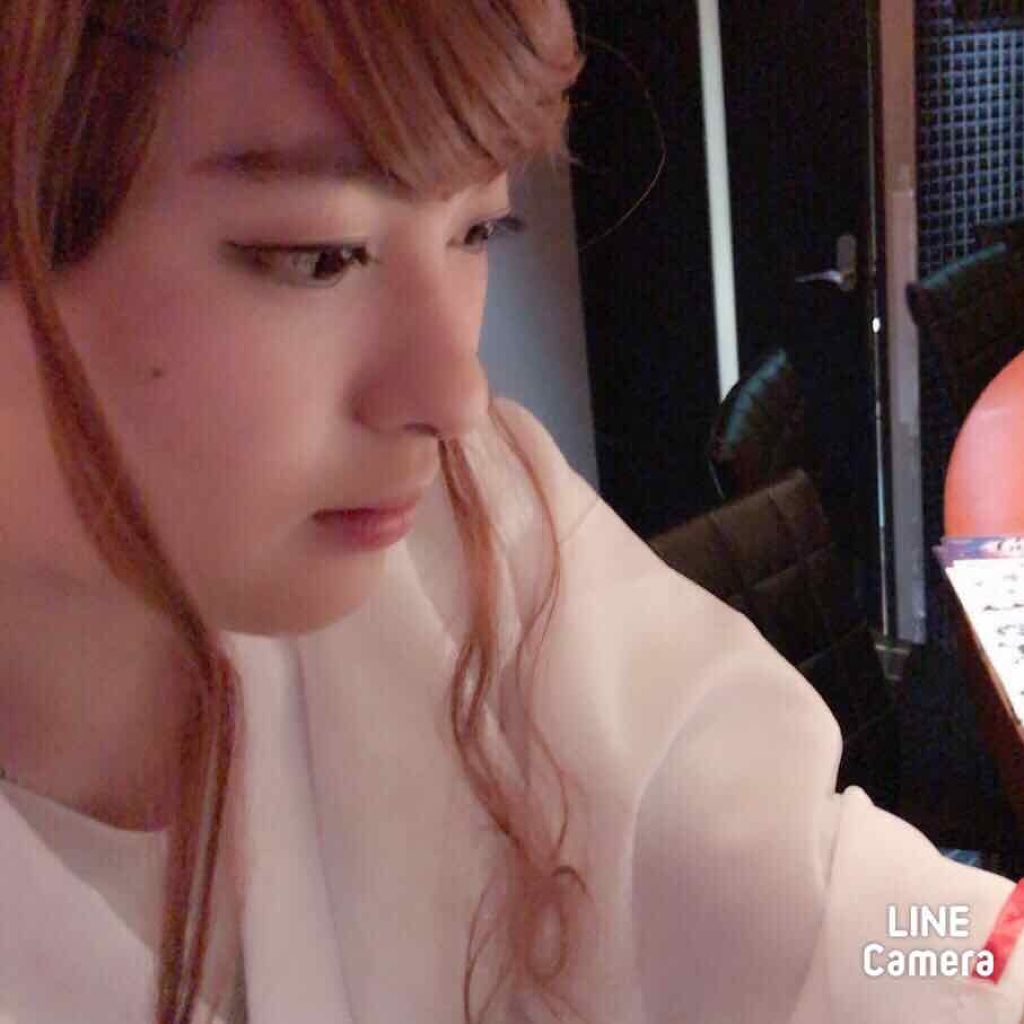 自分記録用

某ゲイバーハロウィンイベント仮装メイク依頼
二部

可愛い巫女さんになりたい！が希望

衣装しか用意されてなかったから
ウィッグは手持ちのブラウン
だから清楚さは減っちゃったね。笑

もともと可愛らしい顔をしてる子で
比較的肌