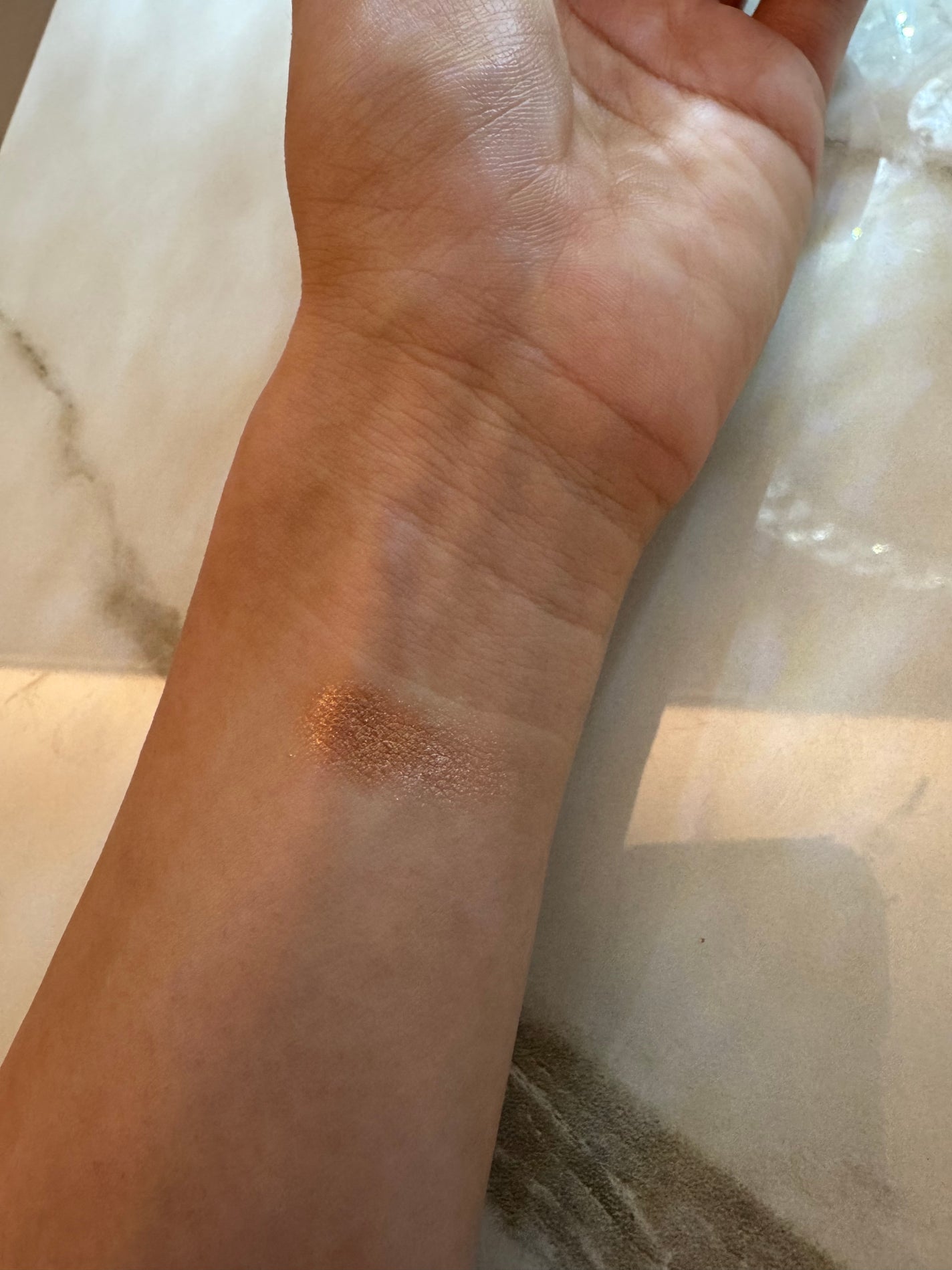 シャイニーシャドウ N/excel/単色アイシャドウを使ったクチコミ(2枚目)