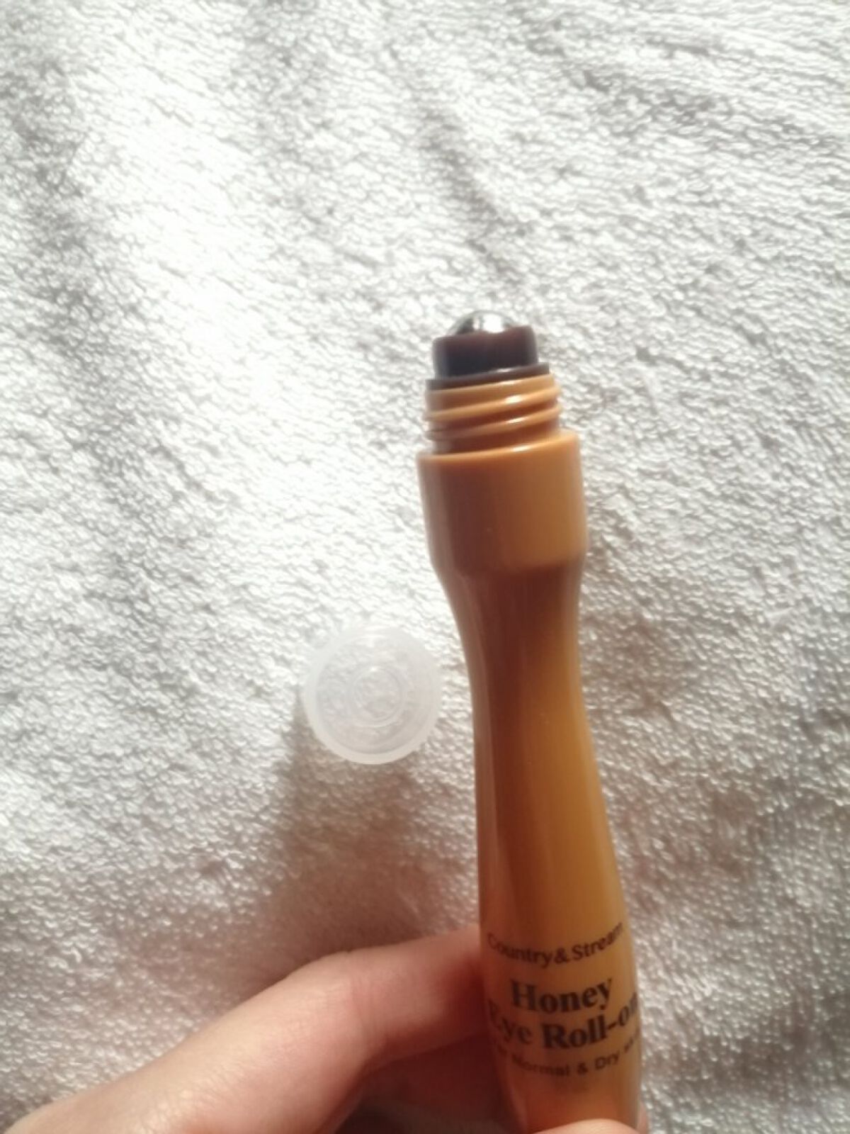 ナチュラルアイロールオンN/カントリー&ストリーム/アイケア・アイクリームを使ったクチコミ（1枚目）