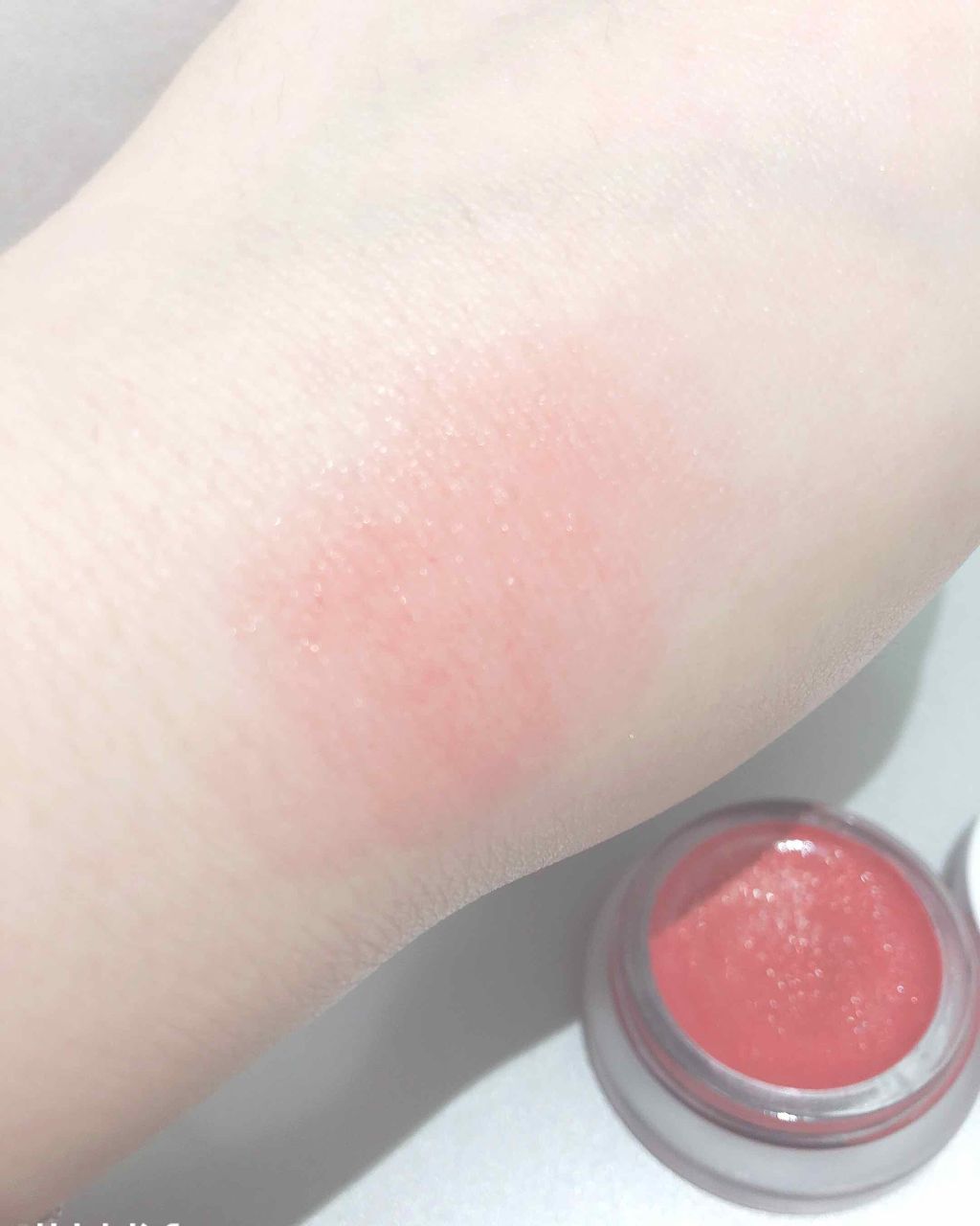 リップシャイン/rms beauty/口紅を使ったクチコミ(3枚目)