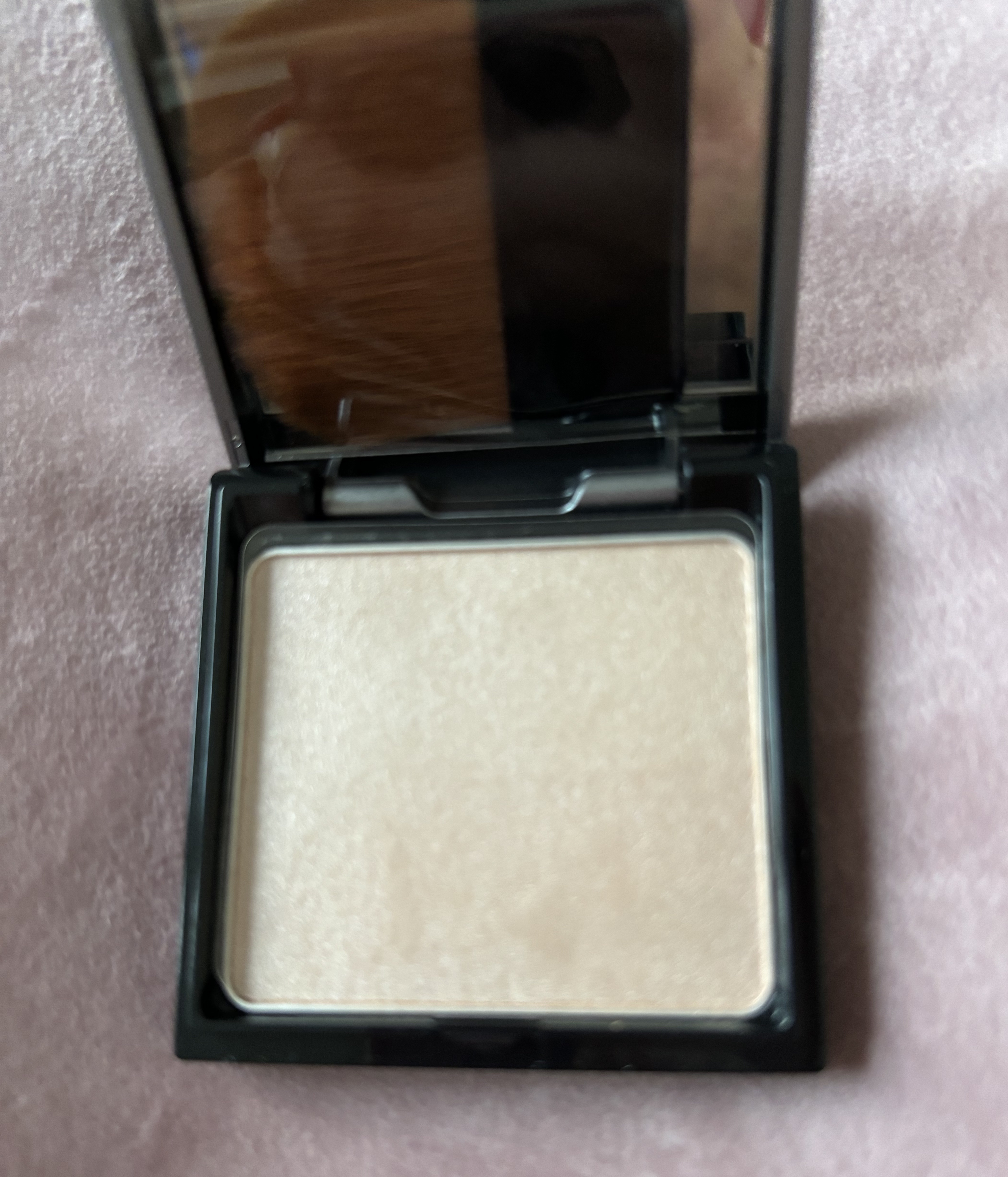 &be ルミナイジングパウダー/＆be/パウダーハイライトを使ったクチコミ（1枚目）