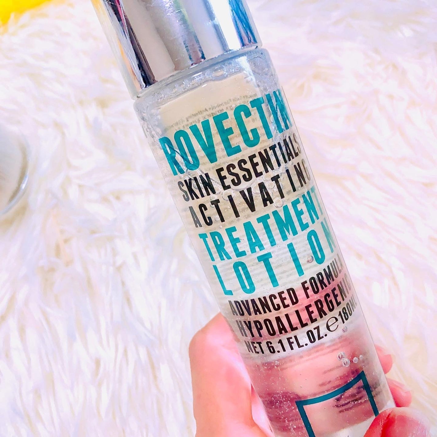 エッセンシャル トリートメントローション/ロベクチン/化粧水を使ったクチコミ(3枚目)