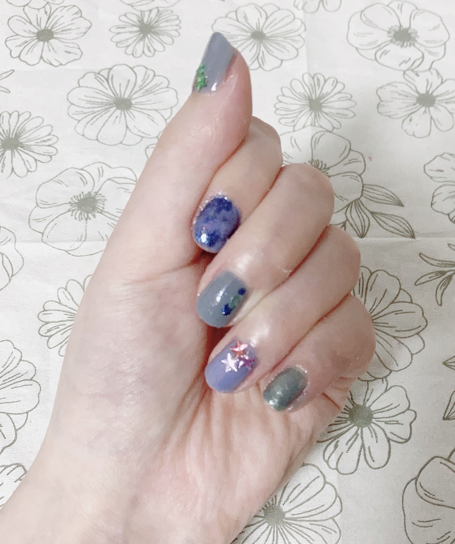 カラフルネイルズ/キャンメイク/マニキュアを使ったクチコミ（1枚目）