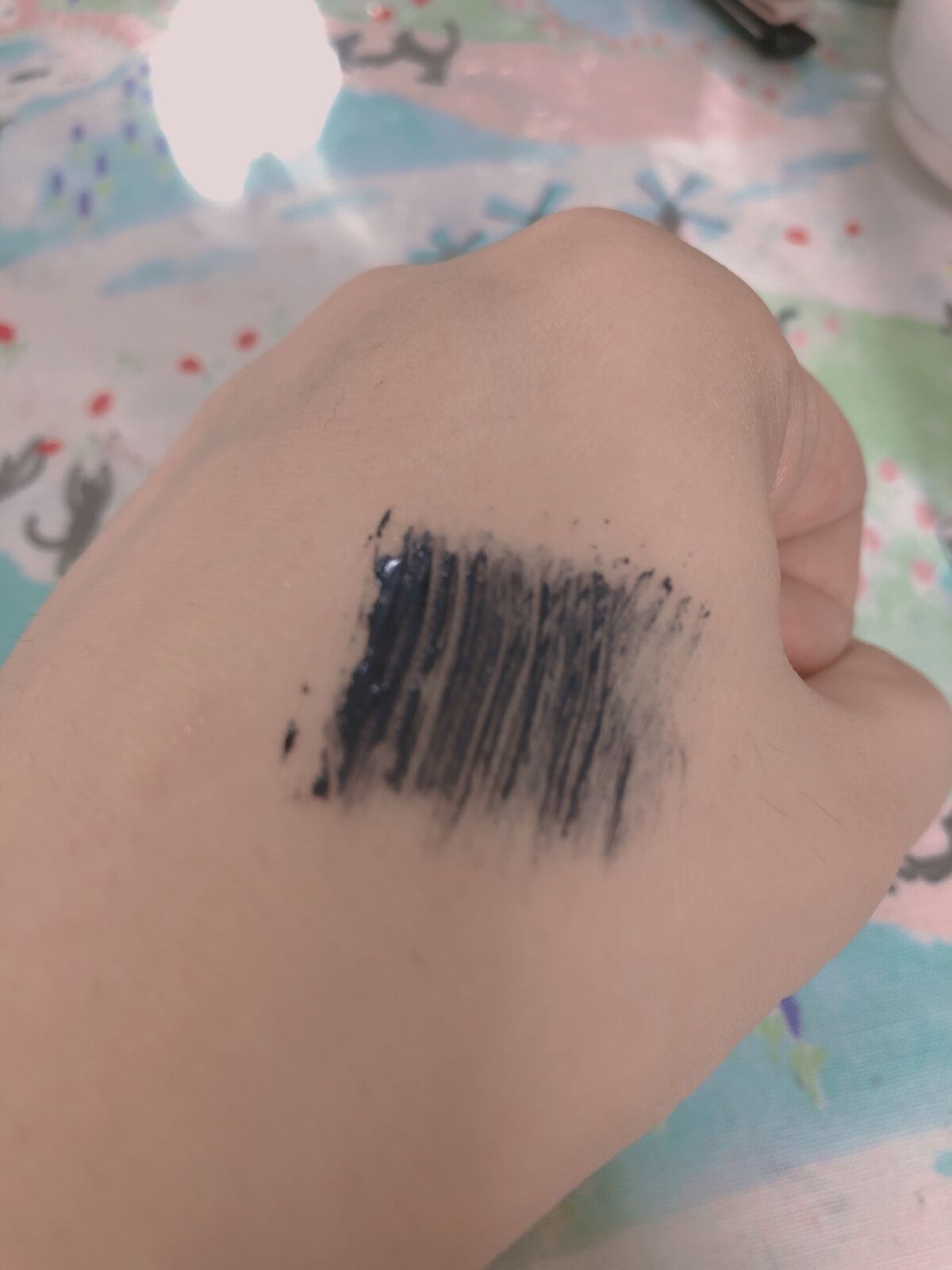 エクストラボリューム カラーマスカラ/Amplitude/マスカラを使ったクチコミ（3枚目）