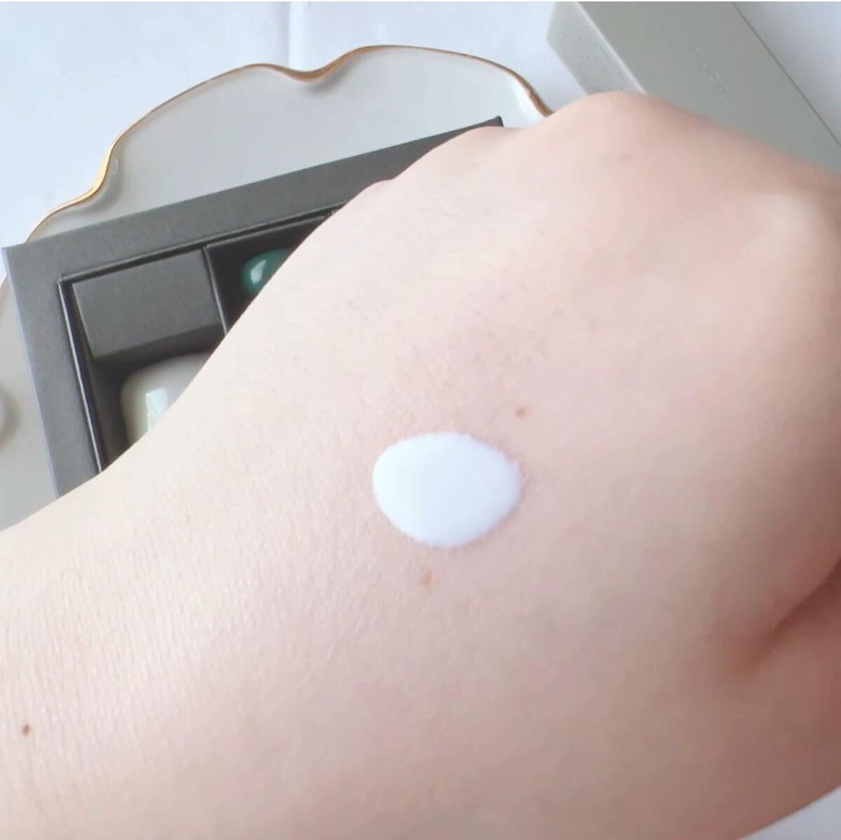 バーズ ナチュレ/P.G.C.D.(ペー・ジェー・セー・デー)/日焼け止めローションを使ったクチコミ(3枚目)