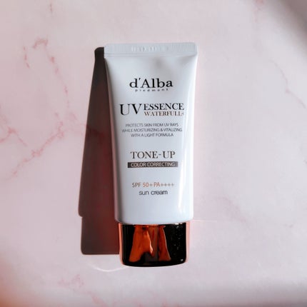 ウォータフルトーンアップサンクリーム/ダルバ/日焼け止めクリームを使ったクチコミ(1枚目)