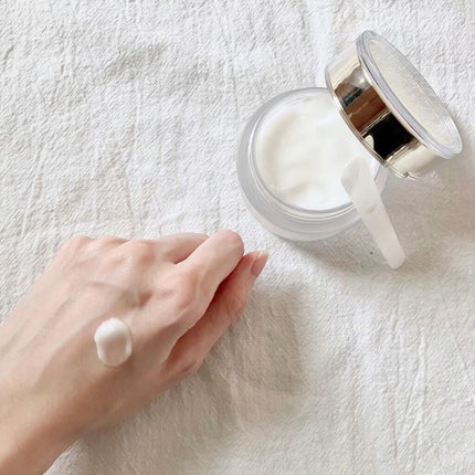 ナイトリフトオールインワン(夜⽤ジェルクリーム)/AWTEM/オールインワン化粧品を使ったクチコミ(4枚目)