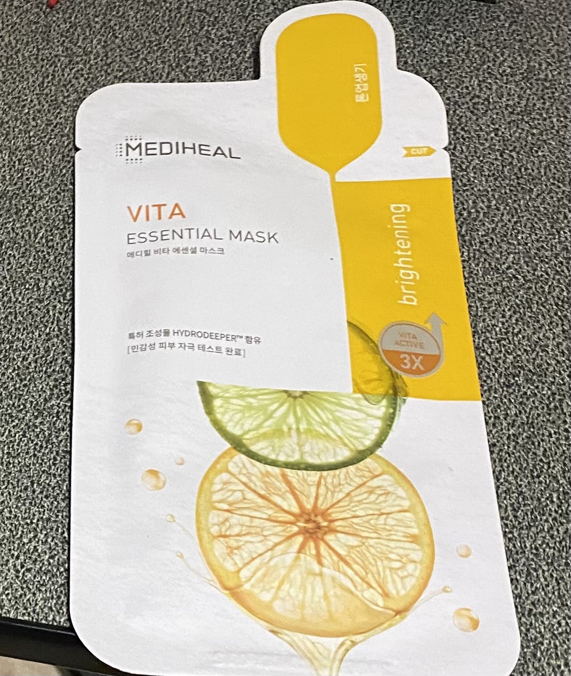 ビタミンＣ エッセンシャルマスククリアトーニング/MEDIHEAL/シートマスク・パックを使ったクチコミ（1枚目）
