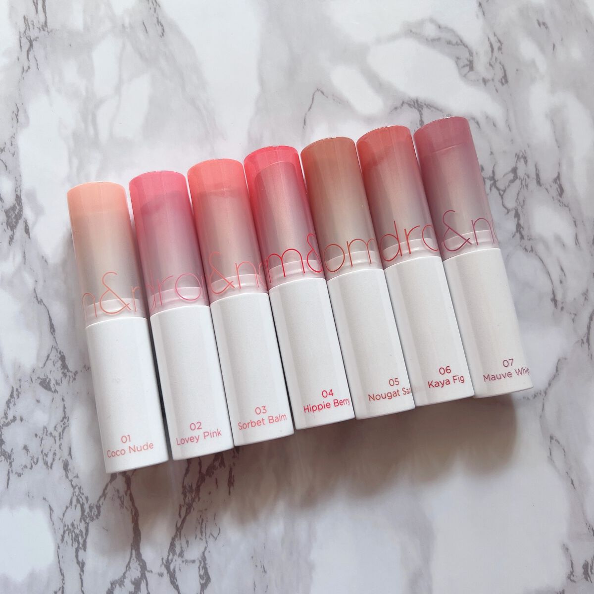 グラスティングメルティングバーム 04 ヒッピーベリー(Hippie Berry)/rom&nd/リップバームを使ったクチコミ（2枚目）