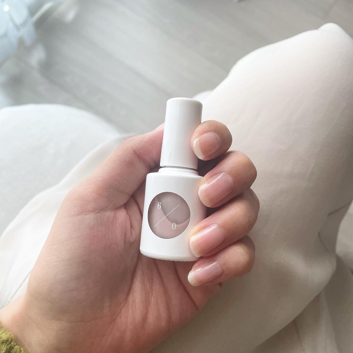 カラーベースコート ゼロ 6／0/uka/オールインワンネイルを使ったクチコミ（1枚目）