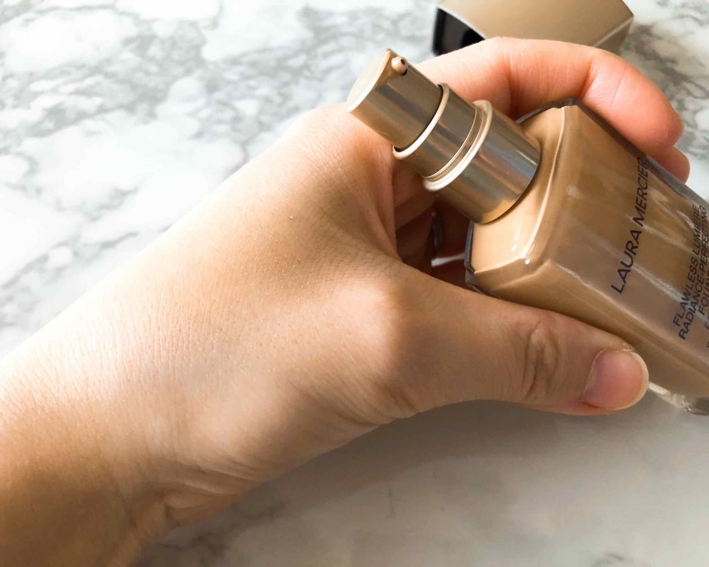 フローレス ルミエール ラディアンス パーフェクティング ファンデーション/ローラ メルシエ/リキッドファンデーションを使ったクチコミ(3枚目)