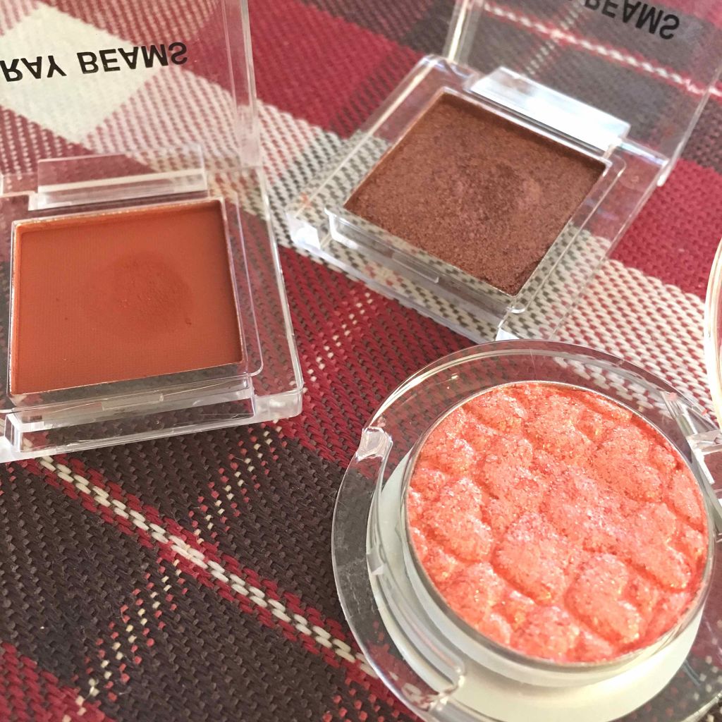 ルックアット マイアイジュエル/ETUDE/単色アイシャドウを使ったクチコミ（2枚目）