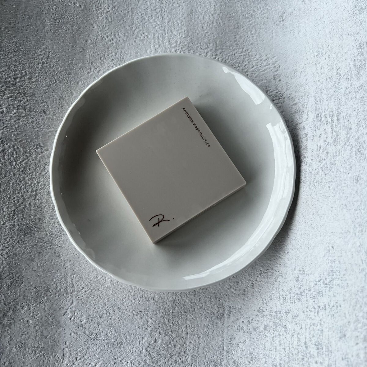 ベアスキンアイズ 01 アーバンブラウン/lea by R./アイシャドウパレットを使ったクチコミ（1枚目）