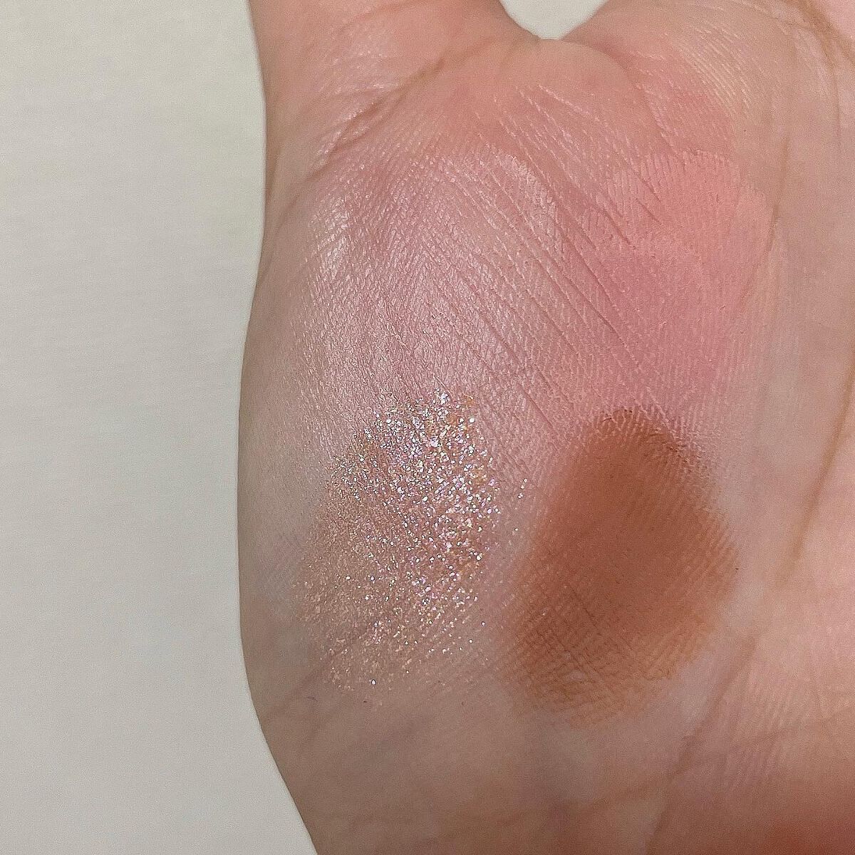 インフィニティフラター 1 ヴィーナス/S2ND/アイシャドウパレットを使ったクチコミ（2枚目）