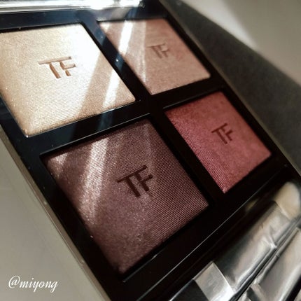 アイ カラー クォード エクストリーム/TOM FORD BEAUTY/アイシャドウパレットを使ったクチコミ(2枚目)