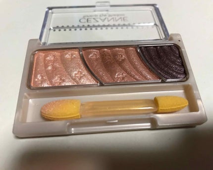 トーンアップアイシャドウ/CEZANNE/アイシャドウパレットを使ったクチコミ(2枚目)