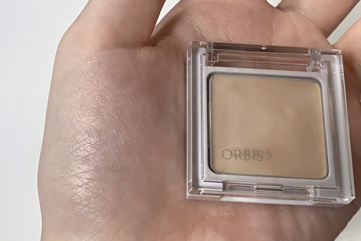 マルチクリームアイカラー/オルビス/化粧下地を使ったクチコミ（1枚目）