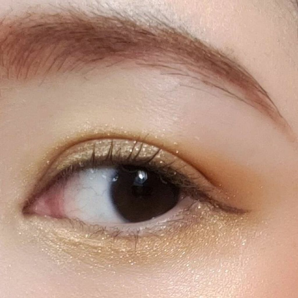 セルヴォーク ヴォランタリー アイズ/Celvoke/単色アイシャドウを使ったクチコミ（3枚目）