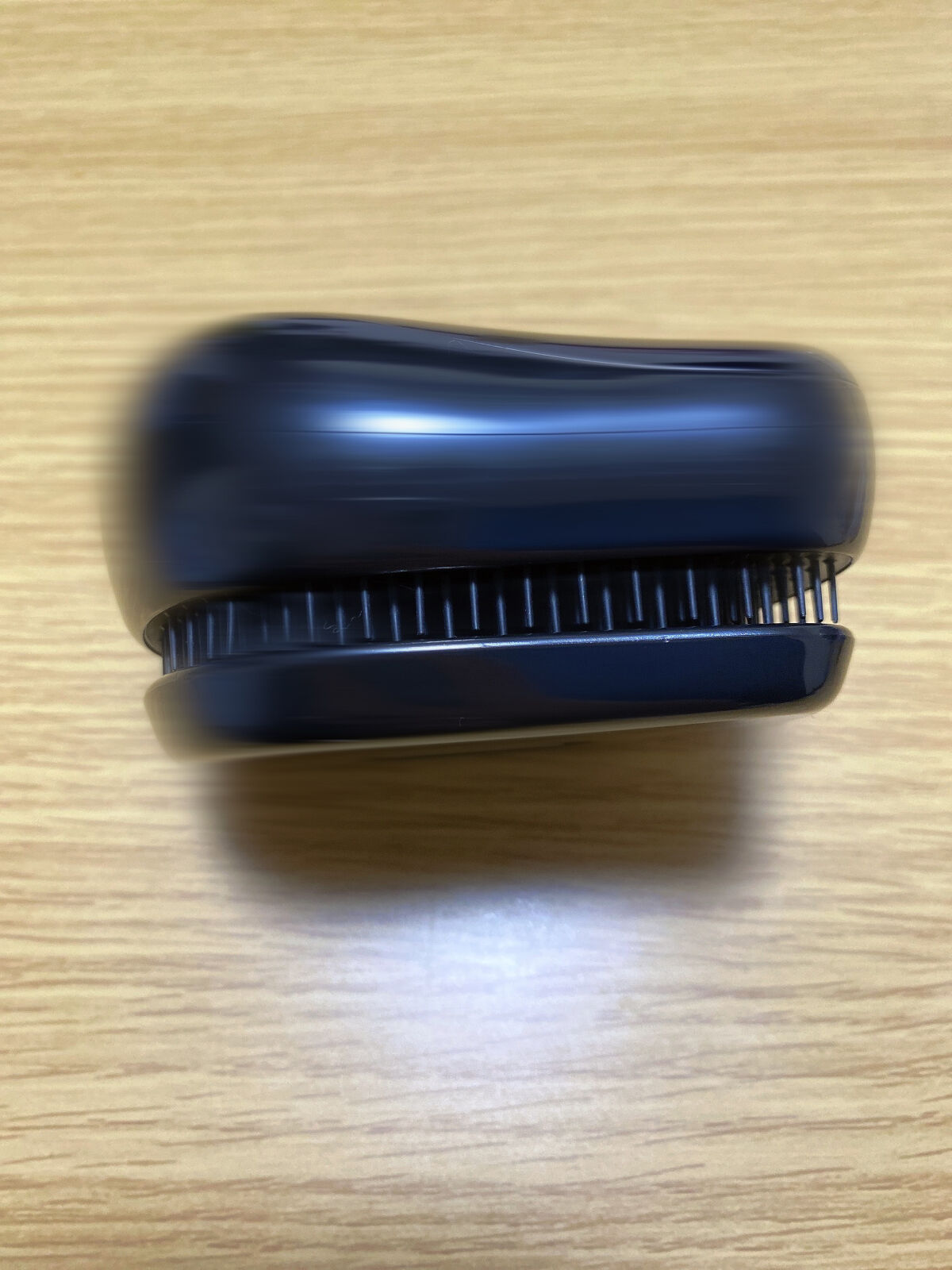 コンパクトスタイラー スターブラック/TANGLE TEEZER/ヘアブラシを使ったクチコミ（3枚目）
