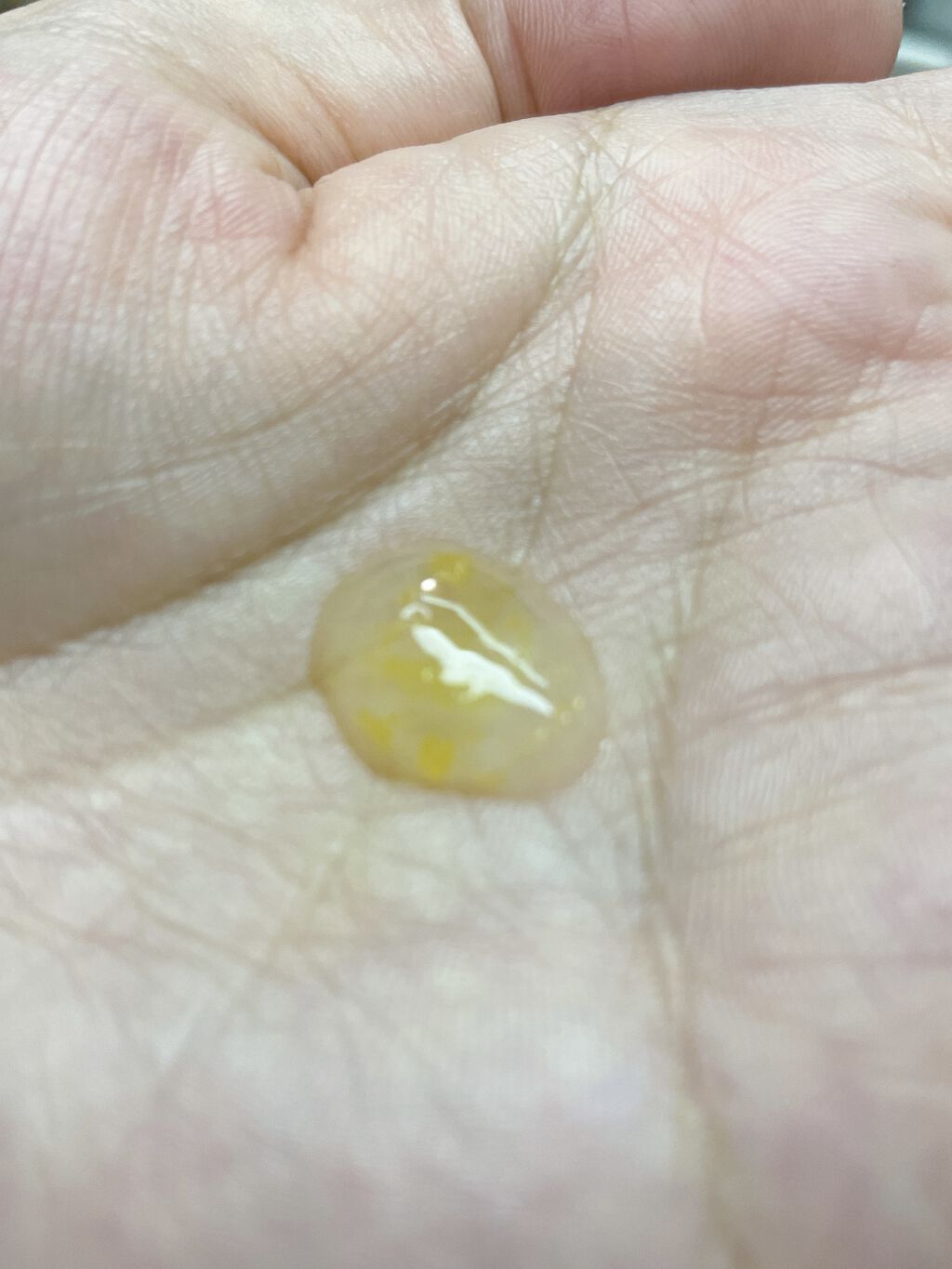 イモーテル オーバーナイトリセットセラム/L'OCCITANE/美容液を使ったクチコミ（3枚目）