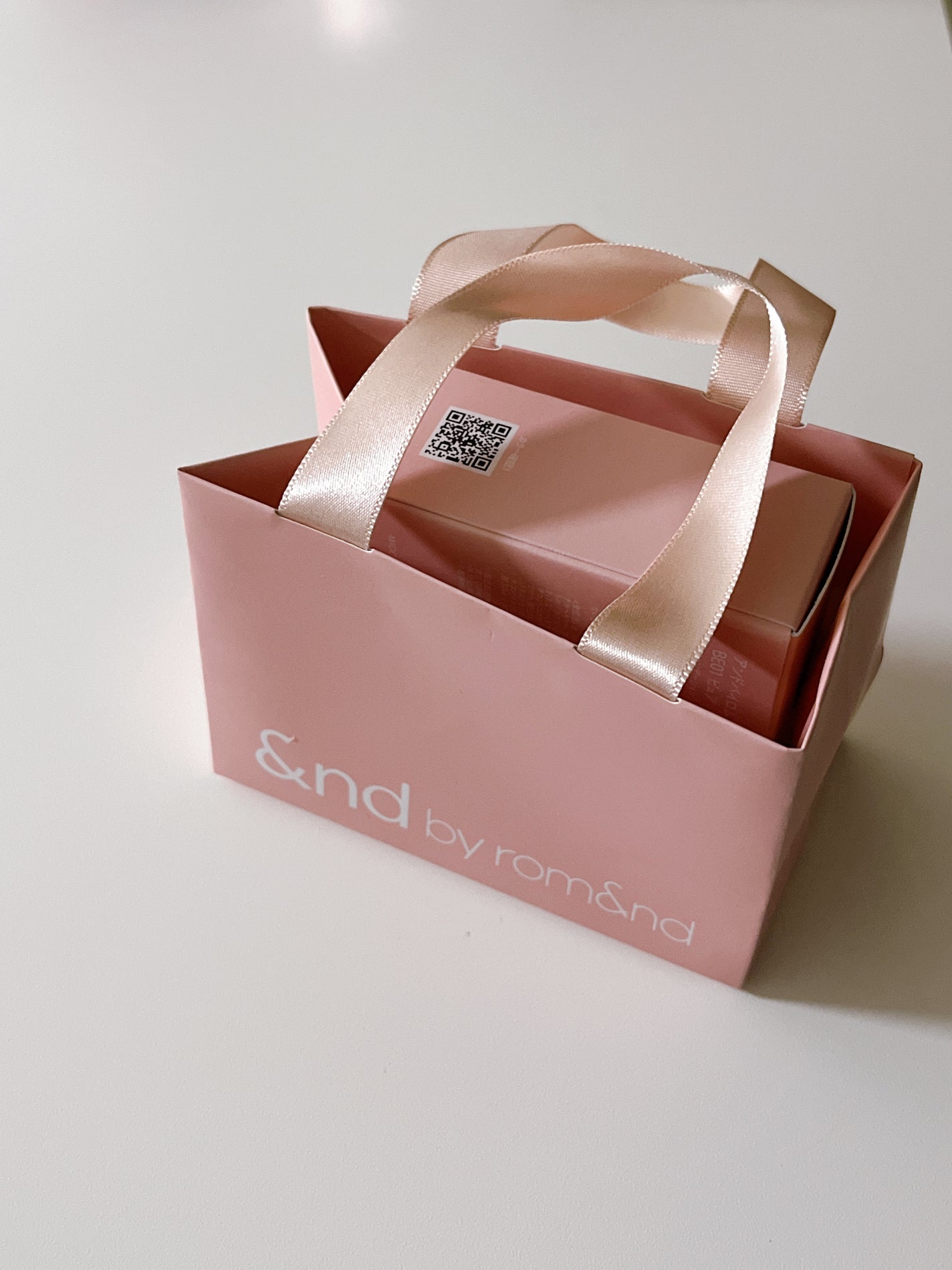 アンドバイロムアンド メロウマットクッション/&nd by rom&nd/クッションファンデーションを使ったクチコミ(2枚目)