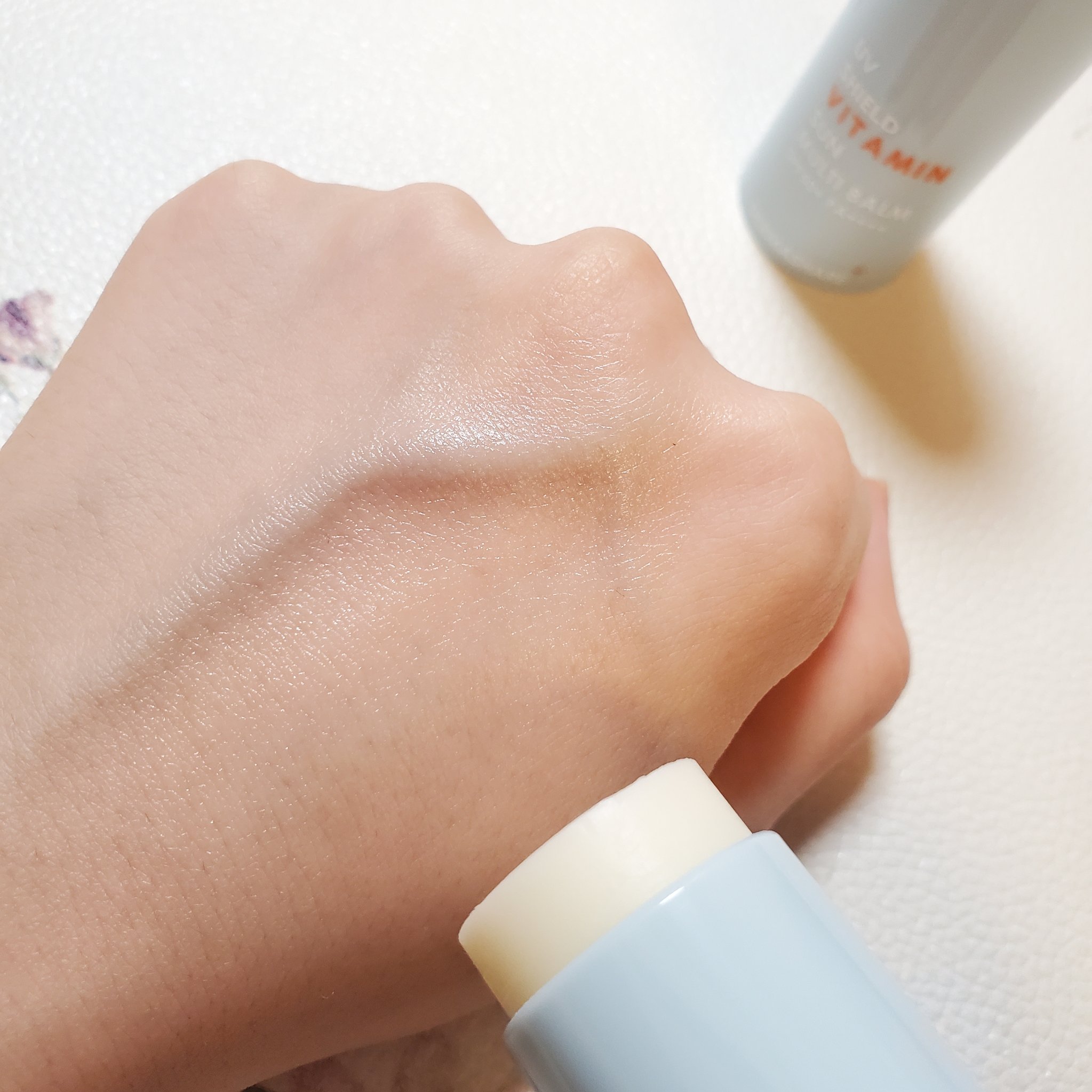 UVシールドビタミンサンマルチバーム/DERMASHARE/日焼け止めクリームを使ったクチコミ（3枚目）