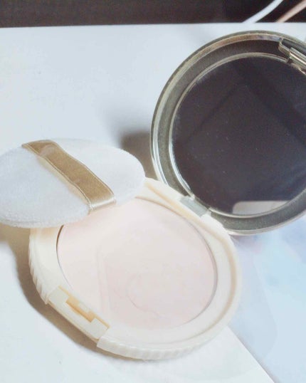 【旧品】マシュマロフィニッシュパウダー/キャンメイク/プレストパウダーを使ったクチコミ(4枚目)