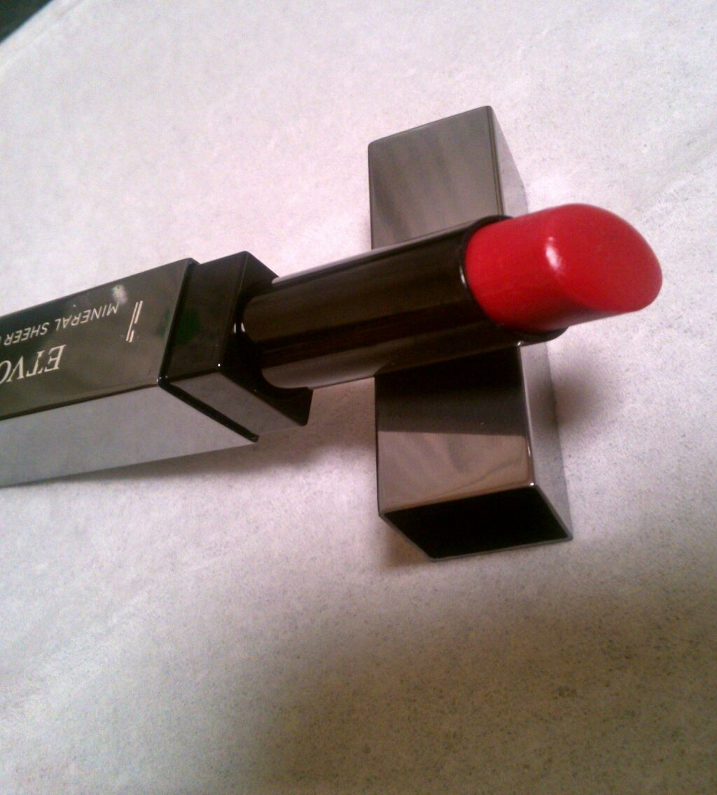 ミネラルシアールージュ/エトヴォス/口紅を使ったクチコミ(2枚目)