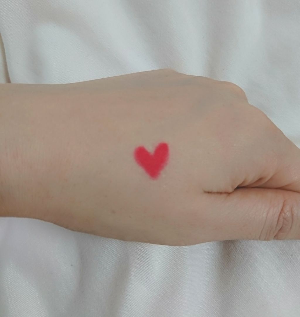 ヴェロア エクストリーム マット リップスティック/ローラ メルシエ/口紅を使ったクチコミ（3枚目）