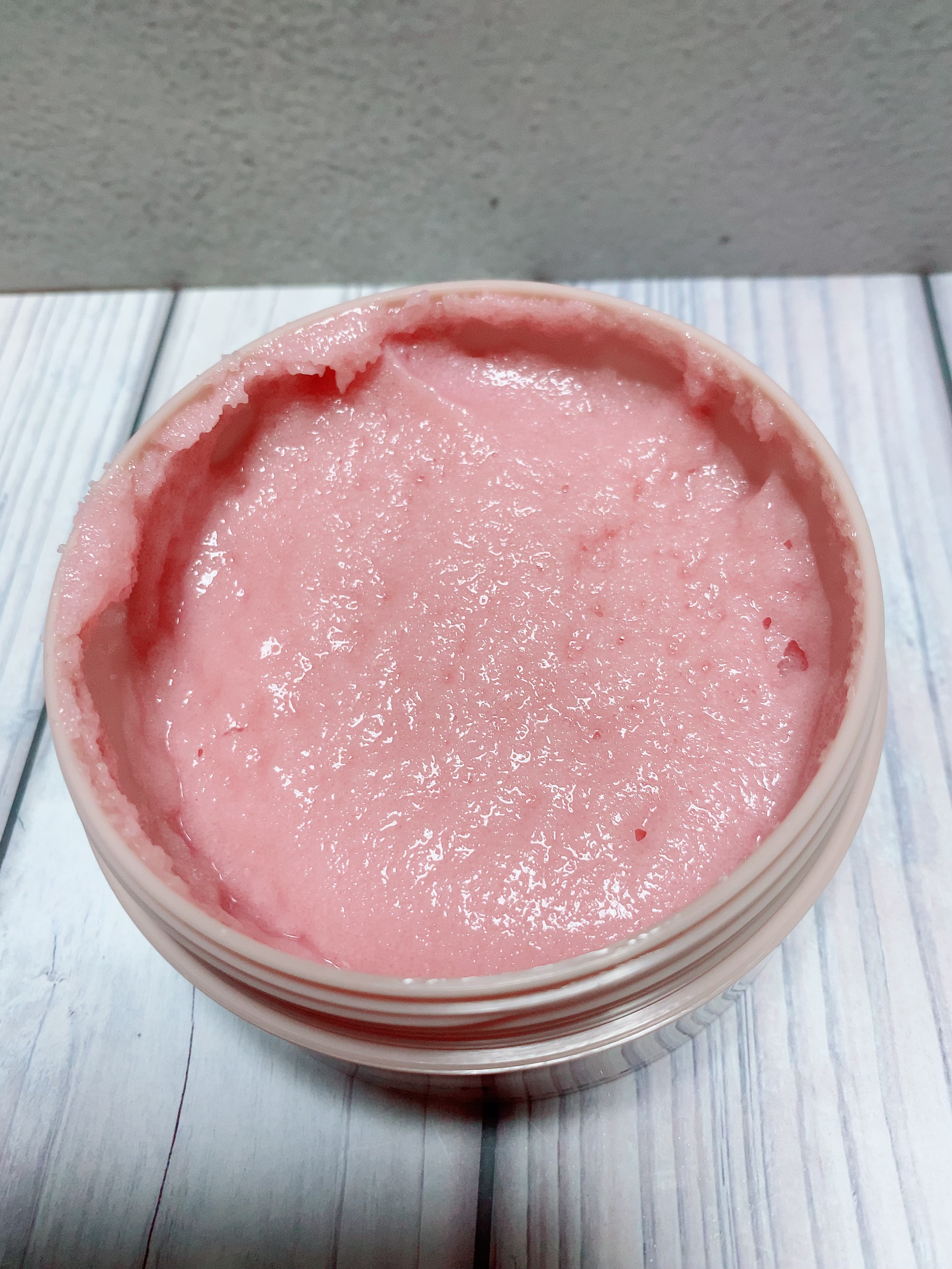 Q+Me スウィート ボム タラソ スクラブ/AGARISM/バストケア・ヒップケアを使ったクチコミ（3枚目）