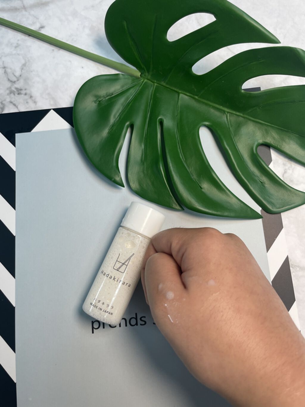 ハダキララ/HappyLifeBio/オールインワン化粧品を使ったクチコミ（2枚目）