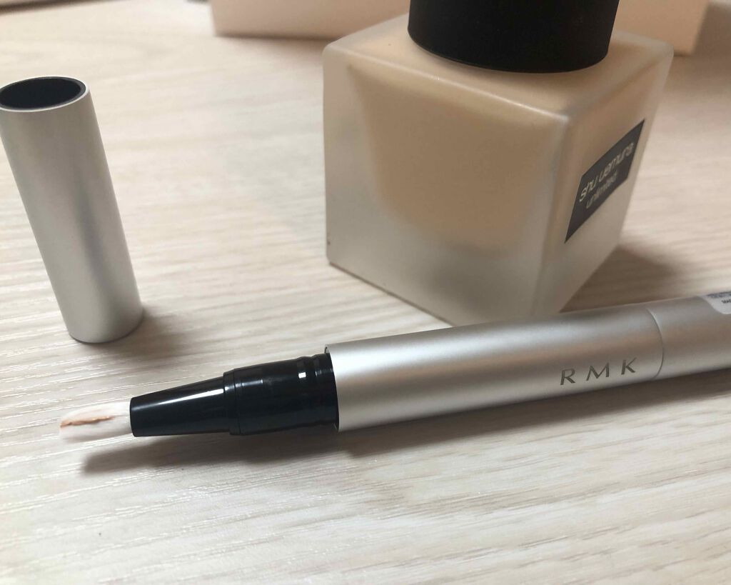 ルミナス ペンブラッシュコンシーラー/RMK/リキッドコンシーラーを使ったクチコミ（3枚目）