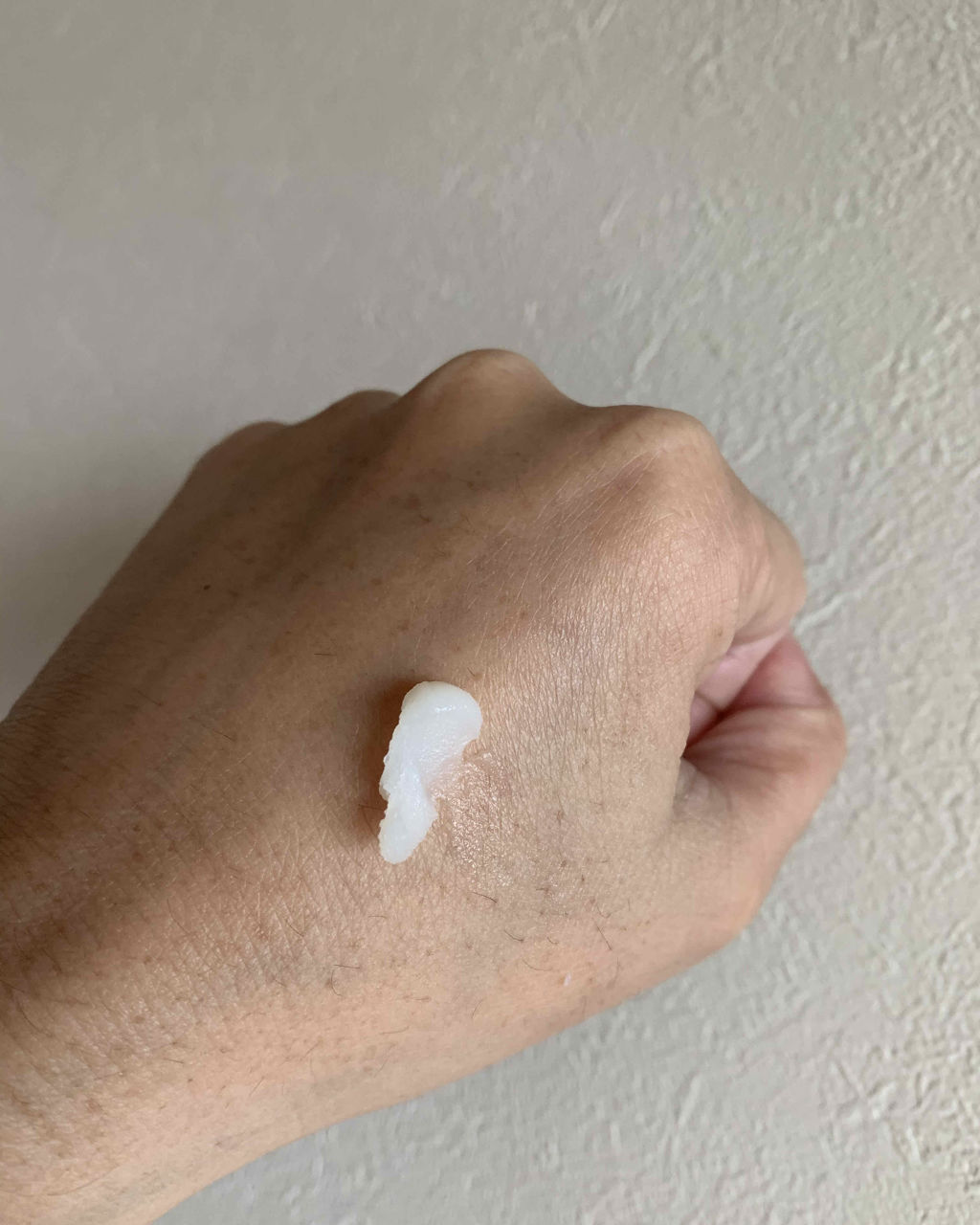 エッセンスハーブバームクリーム/MiMC/フェイスバームを使ったクチコミ（3枚目）