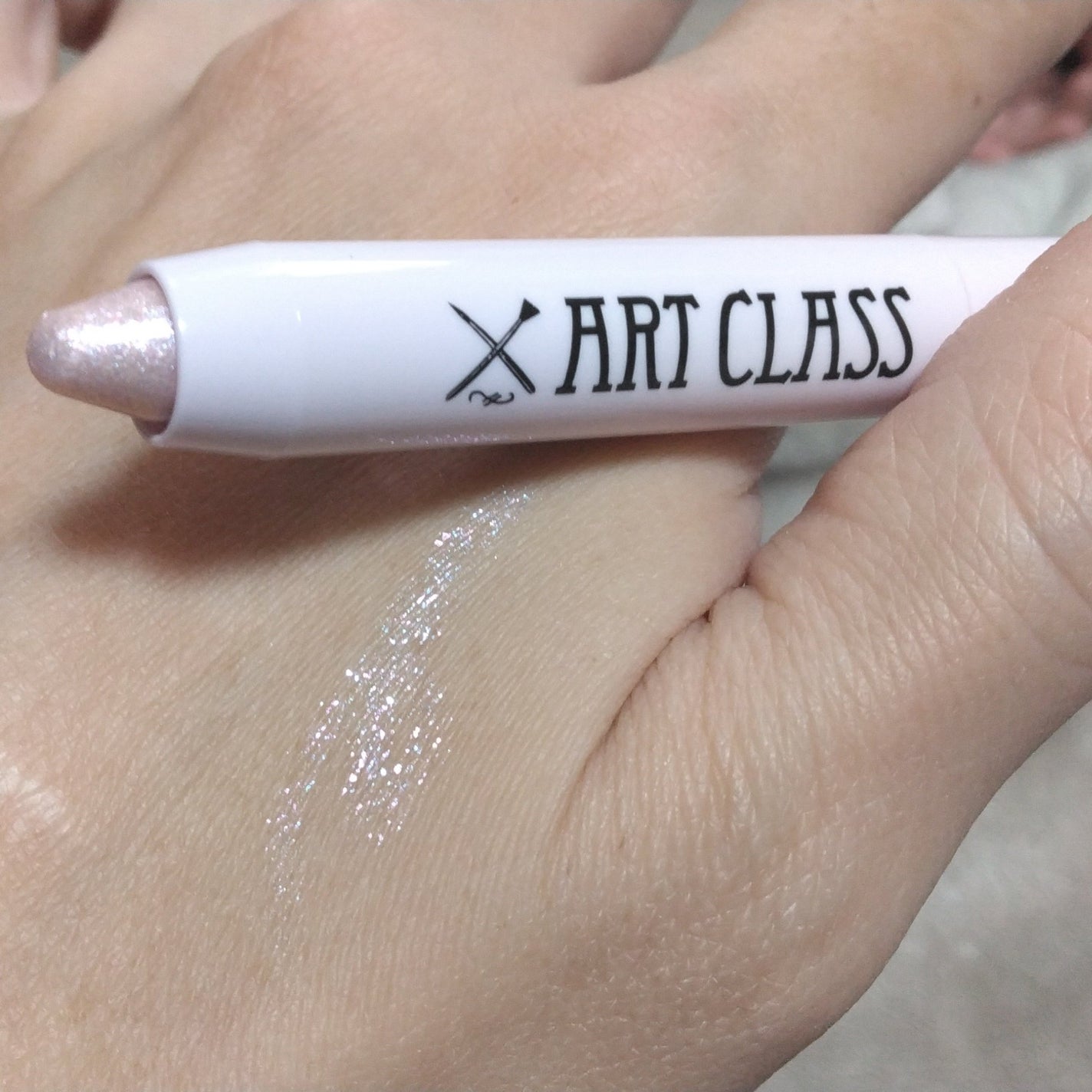 アートクラス アイグリッツ/too cool for school/スティックアイシャドウを使ったクチコミ(6枚目)