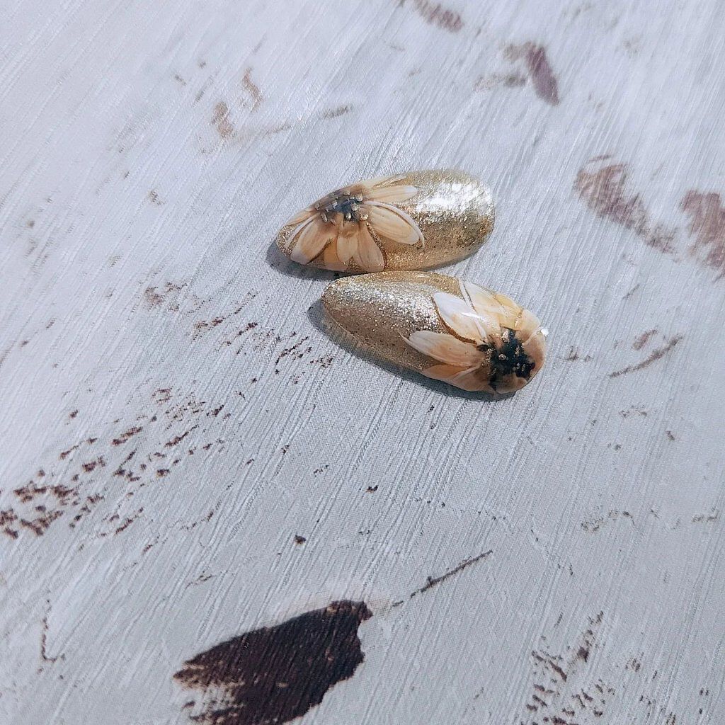 カラージェル/プレスト/ジェルネイルを使ったクチコミ（1枚目）