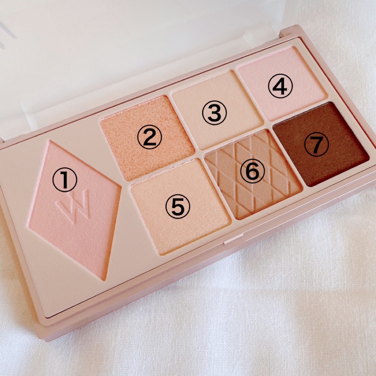 ウォンジョンヨ Ｗ デイリームードアップパレット /Wonjungyo/アイシャドウパレットを使ったクチコミ（2枚目）