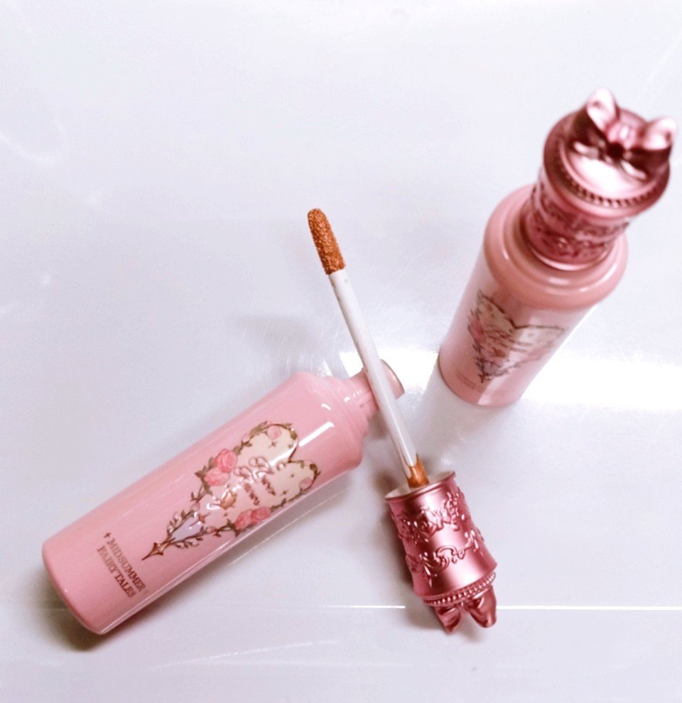 FlowerKnows(フラワーノーズ)フェアリーテイルズコレクションリキッドハイライター/FlowerKnows/リキッドハイライトを使ったクチコミ（2枚目）