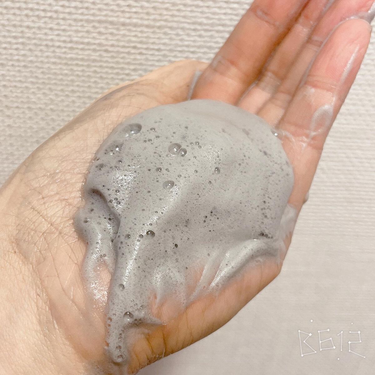 漆黒ミネラルパウダーウォッシュ/fonskin/洗顔パウダーを使ったクチコミ（3枚目）