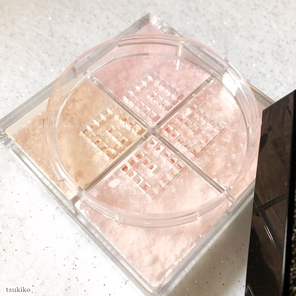 プリズム・リーブル/GIVENCHY/ルースパウダーを使ったクチコミ(2枚目)